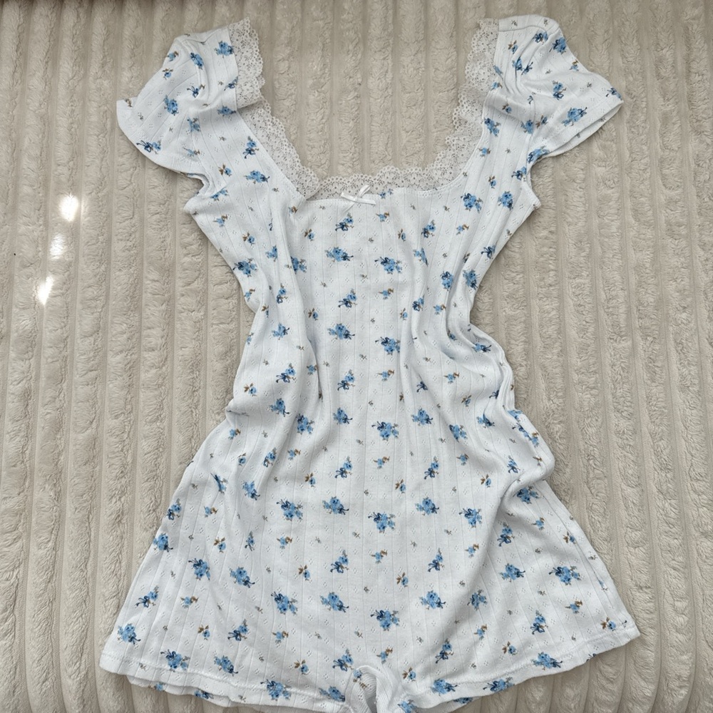 Forever 21 Blue Floral Lace-Trimmed Sleep Romper